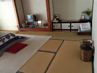 Miyasakaya Hotels near Ogama Park