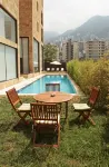 Reston Hotel - Ocean View