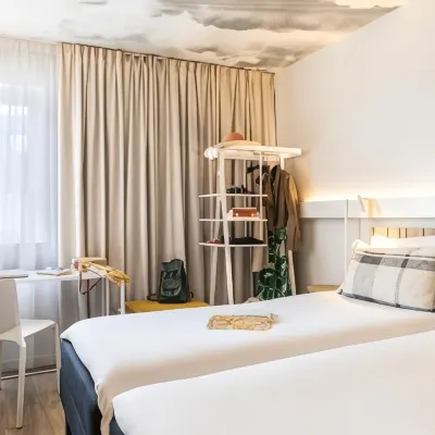 Ibis Paris Maine Montparnasse 14ème Отели рядом с достопримечательностью «14-й округ: Монпарнас»