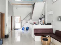 RedDoorz Syariah Near Terminal Terpadu Langsa فنادق في Langsa Kota