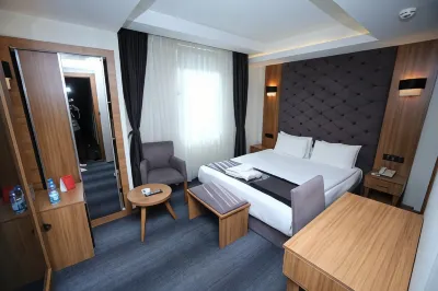 Grand Silay Hotel Отели в г. 