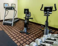 Baymont by Wyndham Richmond I-70 - Fitnessstudio