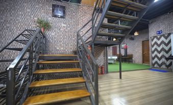 Moc May by NorthStar Hostel & Tours