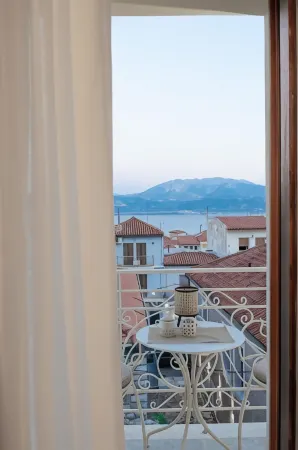 Leone Suites Отели в г. Nafpaktos
