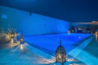 Rose Valley Hotel - Pet friendly