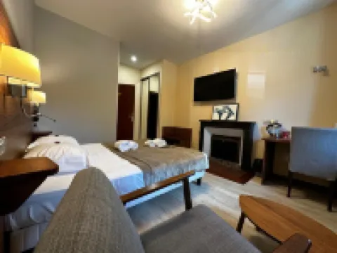 泰米納斯酒店 - 比薩阿果哥批薩店 優瑞酒店