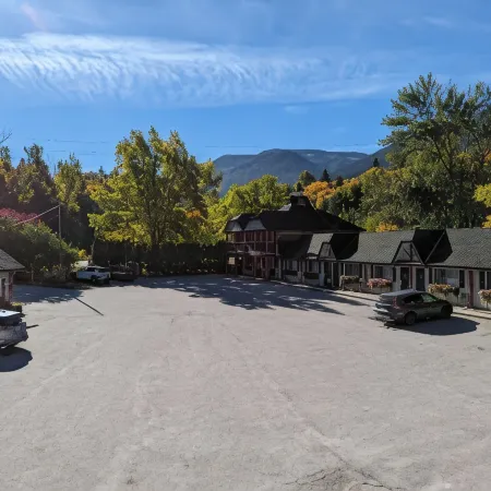 Alpine Inn & Suites
