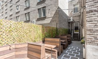 Samesun Montreal Hotel & Hostel