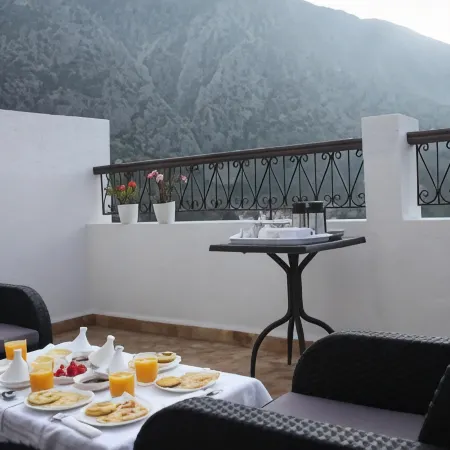Riad Zaitouna Chaouen