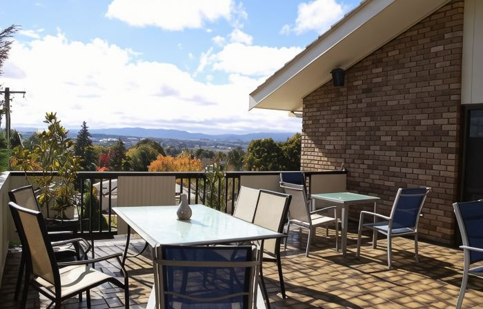 Bathurst Heights Bed & Breakfast