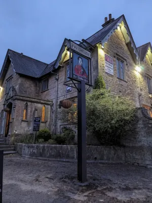 The Duke Hotel Hotels in Calne