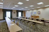 Hampton Inn & Suites Chincoteague-Waterfront Hotels in Chincoteague