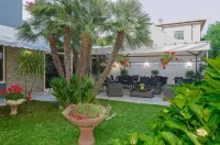 Hotel Scandinavia Hotels in Massa