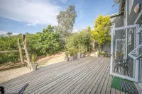 A Stone's Throw Accommodation Hotels in Makana Local Municipality