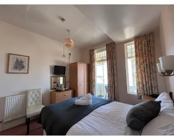 Bonair Hotel