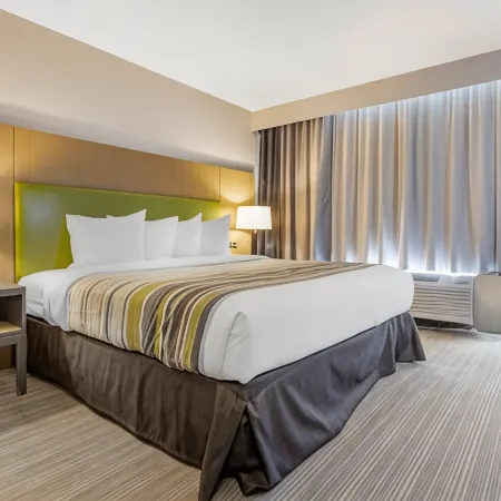 Country Inn & Suites by Radisson, Lumberton, NC
