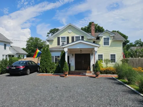 Come As You Are Inn LLC