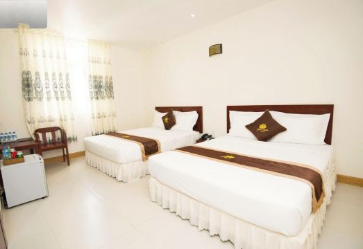 5. 봉 센 산 호텔..