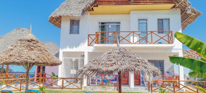 Pineapple House Hotels in Nungwi