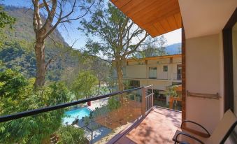 Namami Ganges Beach Resort & Spa