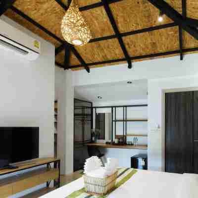 At Leaf Villa Rooms