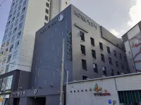 Yeoubi Hotel Hotels in OSIRIA