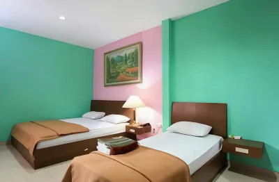 The Nancy's Homestay Pekanbaru Mitra RedDoorz Hotels in Tuah Karya