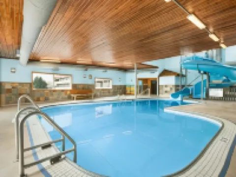 Days Inn by Wyndham Golden Hotels in Golden