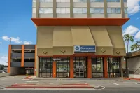 เบสท์เวสเทิร์น เดอะ พลาซา โรงแรม โฮโนลูลู แอร์พอร์ต - ฟรี อาหารเช้า โรงแรมใกล้Hawaii State Art Museum