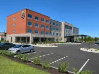 Holiday Inn Express & Suites Madison West - Middleton