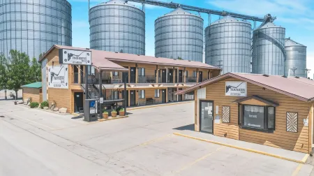 Hansen Inn and Cabins