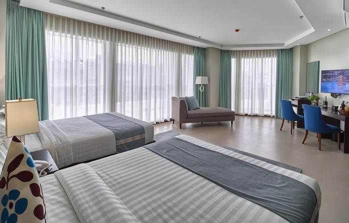 J7 Plaza Hotel Iloilo