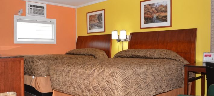 Harmony Inn Hotels in Huron County