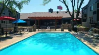 Endeavor Inn & Suites, Trademark Collection by Wyndham - Pool