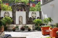 Hotel Piazza Bellini & Apartments Hotels near Chiesa di San Giovanni Battista delle Monache