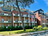 蒂門多弗施特蘭德鄉村酒店 鄰近SEA LIFE Timmendorfer Strand的酒店