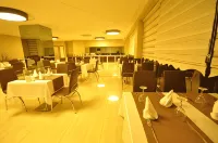 Bupa Hotel - servizio colazione