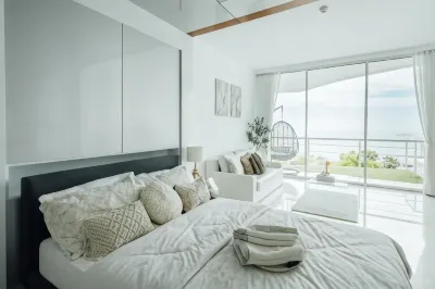 芭提雅海景泳池別墅 納喬姆貼住宿飯店