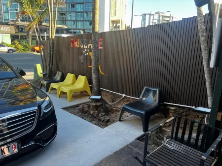 Palm Hamilton Backpacker Отели рядом со станцией Doomben Station