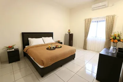 The Radiant Beber Hotel dekat Alun-Alun Lemahabang
