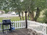 Charming Home in the Heart of Downtown Pinedale Hotels in Pinedale