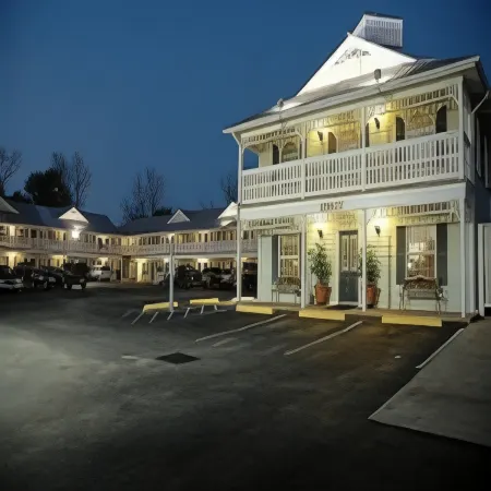 Key West Inn - Fairhope
