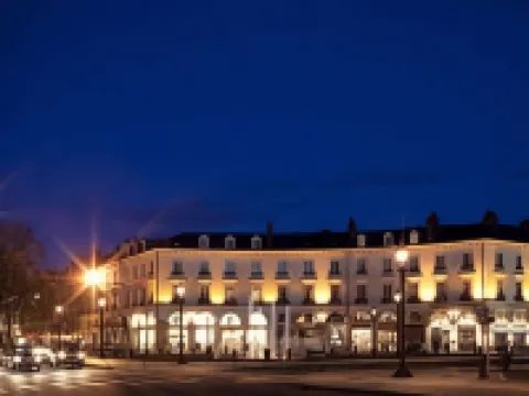 Hôtel & Spa Oceania l'Univers Tours トゥールのホテル