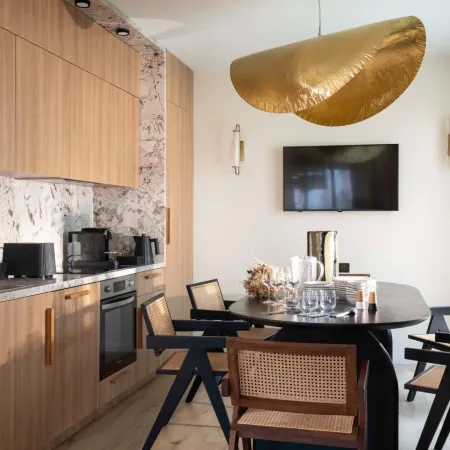 Yuna Porte-Maillot - ApartHotel