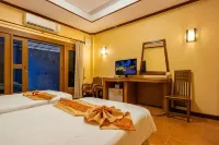 บ้านเคียงจันทร์รีสอร์ท