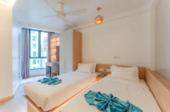 Star Shell Hotels near Funadhoo