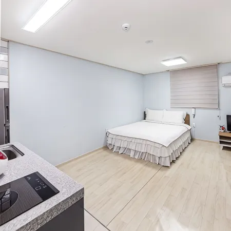 Boryeong Daecheon Ttobagi Pension Отели рядом с достопримечательностью «Пляж Тэчхон»