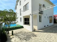 Julia Hotels in Sukko