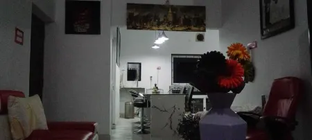 Charmingly American-Inspired Oasis in the Heart of Cuttack-Bhubaneswar India Отели в г. Cuttack