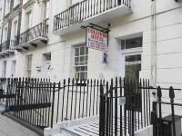 Colliers Hotel Hotels near Pimlico